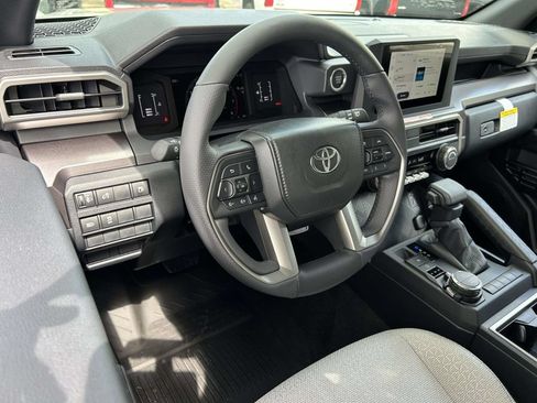 New 2026 Toyota 4Runner SR5 AWD/4WD image 14