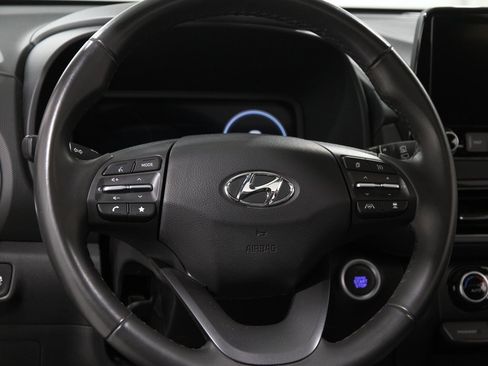 Certified 2023 Hyundai Kona Limited w/ Cargo Package image 7