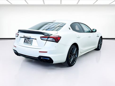 Used 2022 Maserati Ghibli F Tributo image 4