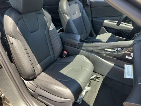 New 2026 Hyundai Elantra SEL Sport FWD image 22