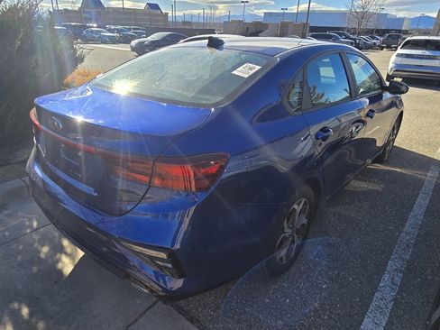 Used 2021 Kia Forte LXS image 15