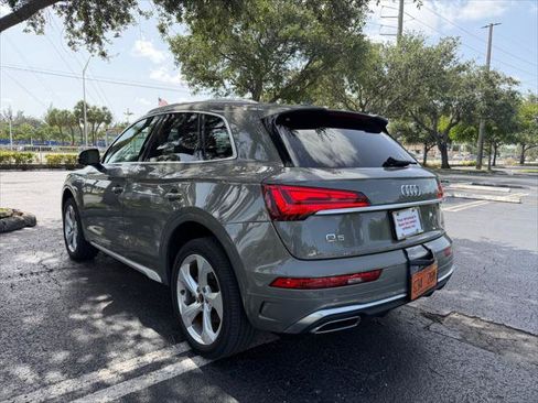 Used 2023 Audi Q5 2.0T Premium Plus w/ Premium Plus Package AWD/4WD image 4