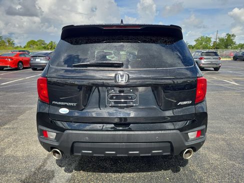 Certified 2024 Honda Passport EX-L image 5
