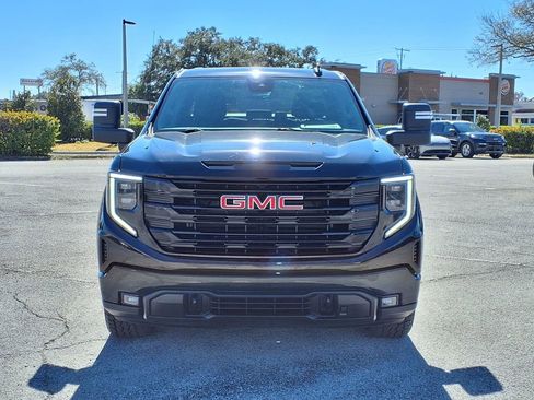 Used 2022 GMC Sierra 1500 Elevation w/ X31 Off-Road Package image 2