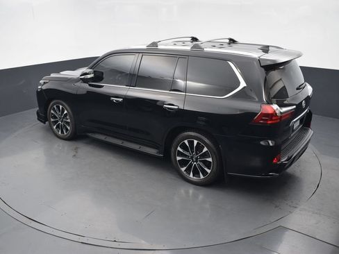 Used 2021 Lexus LX 570 4WD w/ Sport Package image 41