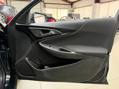 Used 2018 Chevrolet Malibu LS FWD image 16