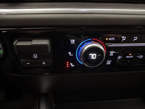 New 2026 GMC Sierra 1500 SLT w/ SLT Premium Plus Package image 48