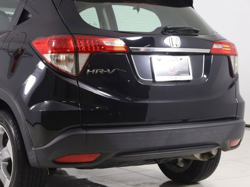 Used 2021 Honda HR-V LX image 18
