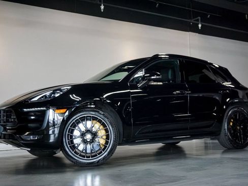 Used 2018 Porsche Macan GTS AWD/4WD image 90