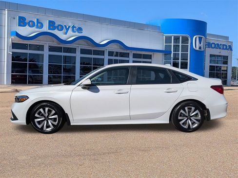 Certified 2024 Honda Civic LX image 2