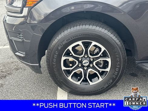 Used 2024 Ford Expedition Max XLT image 11