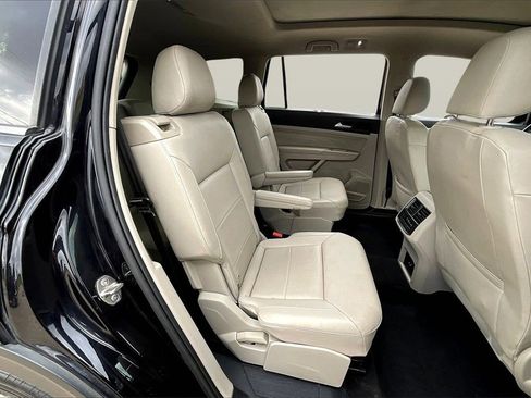 Used 2021 Volkswagen Atlas SEL image 29