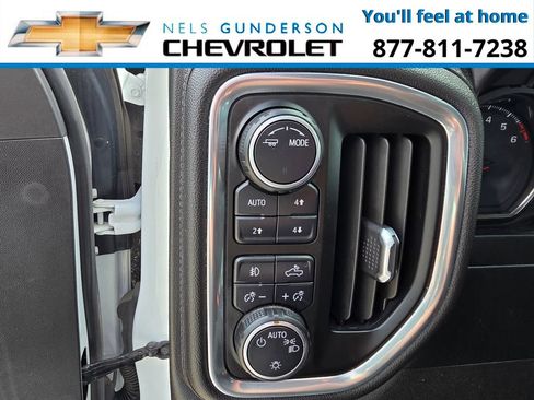 Used 2021 Chevrolet Silverado 1500 RST AWD/4WD image 18