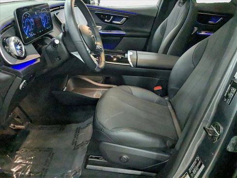 Certified 2023 Mercedes-Benz EQE 500 4MATIC SUV image 16