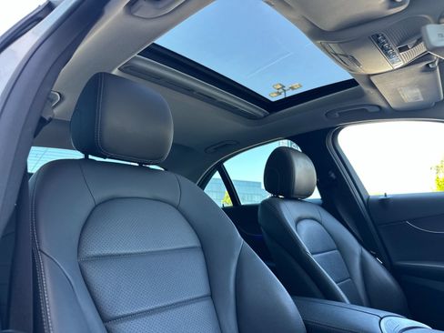 Used 2020 Mercedes-Benz C 300 Sedan image 18