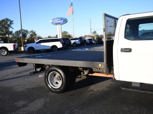 Used 2020 Ford F350 XL w/ Power Equipment Group image 7