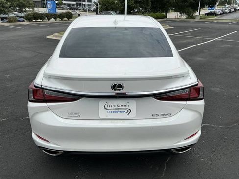Used 2024 Lexus ES 350 w/ Premium Package FWD image 3
