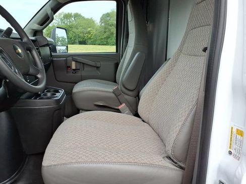 New 2026 Chevrolet Express 3500 w/ Power Convenience Package RWD image 6