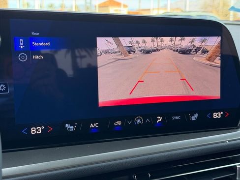 New 2026 Chevrolet Traverse LT w/ Midnight/Sport Edition image 12