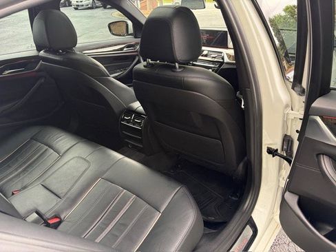 Used 2017 BMW 540i RWD image 38