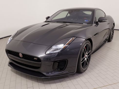 Used 2020 Jaguar F-TYPE Checkered Flag RWD image 4