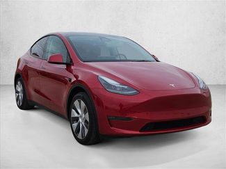 Used 2023 Tesla Model Y Long Range video 3