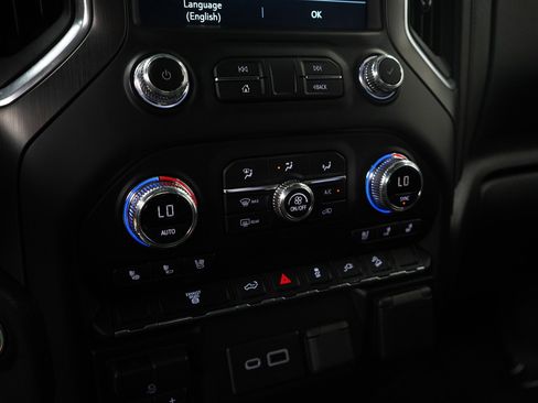 Used 2022 GMC Sierra 2500 AT4 w/ Gooseneck/5TH Wheel Package image 25