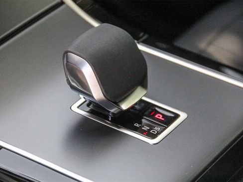 New 2026 Land Rover Range Rover Evoque S image 21