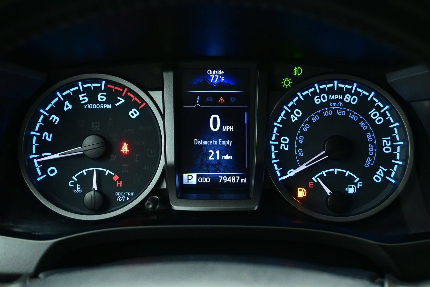 Used 2020 Toyota Tacoma TRD Off-Road AWD/4WD image 24