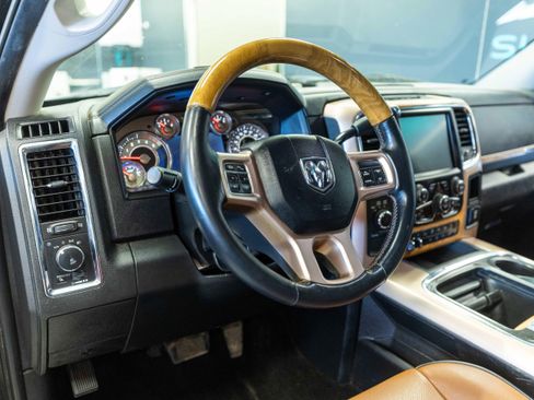 Used 2016 RAM 3500 Laramie Longhorn AWD/4WD image 12