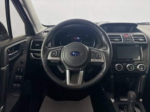 Used 2018 Subaru Forester 2.5i Touring AWD/4WD image 27