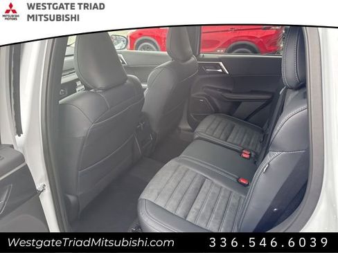 New 2026 Mitsubishi Outlander Trail Edition image 9