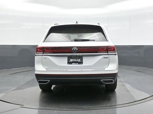 New 2026 Volkswagen Atlas SE image 6