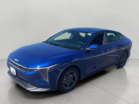 Used 2025 Kia K4 FWD image 4