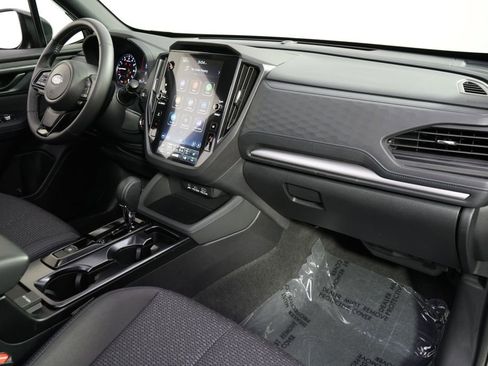 Used 2026 Subaru Forester Premium AWD/4WD image 15