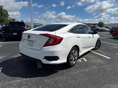 Used 2017 Honda Civic LX image 9