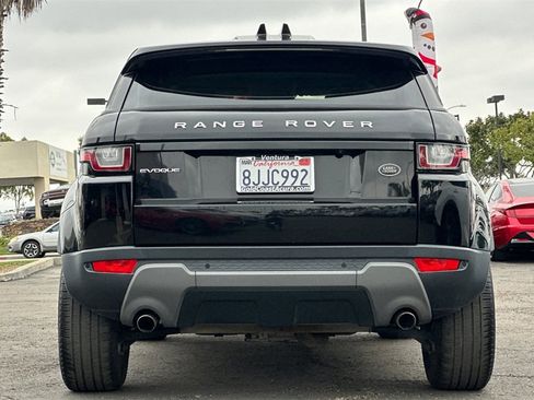 Used 2019 Land Rover Range Rover Evoque SE image 5