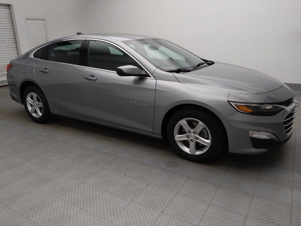 Used 2025 Chevrolet Malibu LS FWD image 11