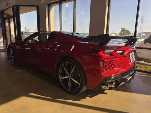 Used 2021 Chevrolet Corvette Stingray Premium Cpe w/ 3LT image 3