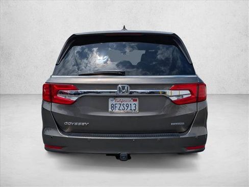 Used 2019 Honda Odyssey Touring image 7