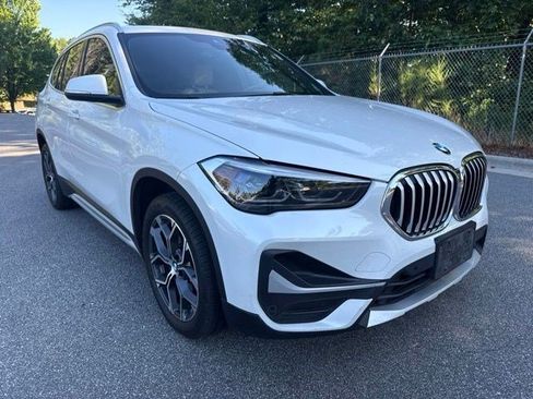 Used 2021 BMW X1 sDrive28i w/ Premium Package FWD image 3