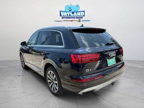 Used 2017 Audi Q7 3.0T Prestige AWD/4WD image 3