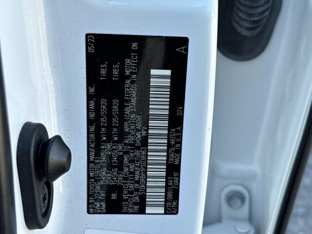 Used 2023 Toyota Highlander Platinum AWD/4WD image 35