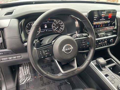 Certified 2023 Nissan Pathfinder SL AWD/4WD image 10
