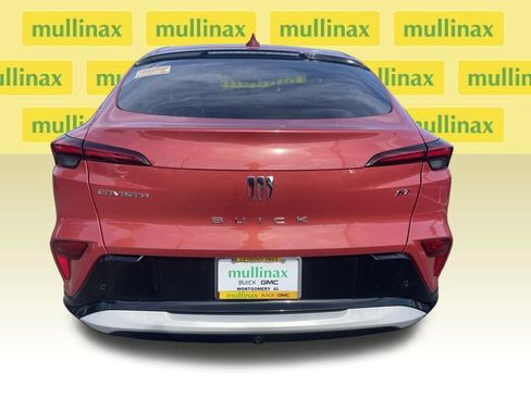Used 2024 Buick Envista Sport Touring w/ Convenience I Package FWD image 9