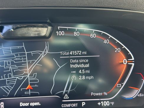 Used 2022 BMW X5 xDrive40i w/ Executive Package AWD/4WD image 15