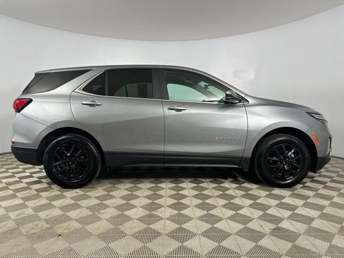 Used 2024 Chevrolet Equinox LT AWD/4WD image 8