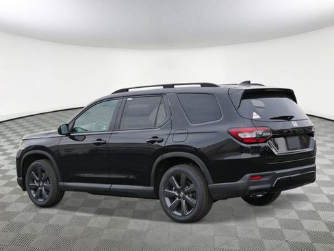 New 2026 Honda Pilot Sport image 4