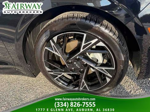 Used 2025 Kia K5 GT-Line w/ GT-Line Premium Package FWD image 29