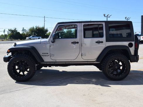 Used 2016 Jeep Wrangler Unlimited Sport w/ Quick Order Package 24S image 5